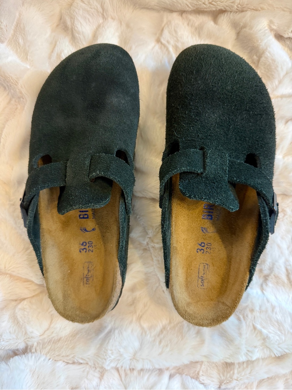 Birkenstock Boston Clogs in black suede, size 36